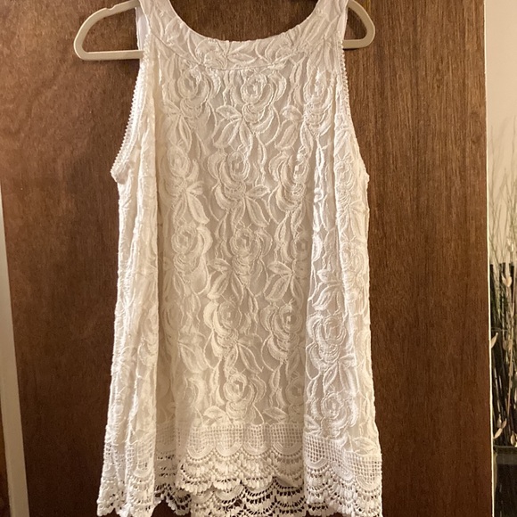 Lauren Michelle Woman cream lace sleeveless tunic NWT - Picture 4 of 4